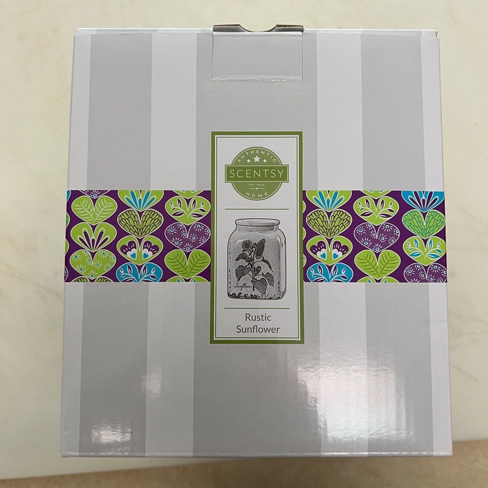 Authentic Scentsy Warmer